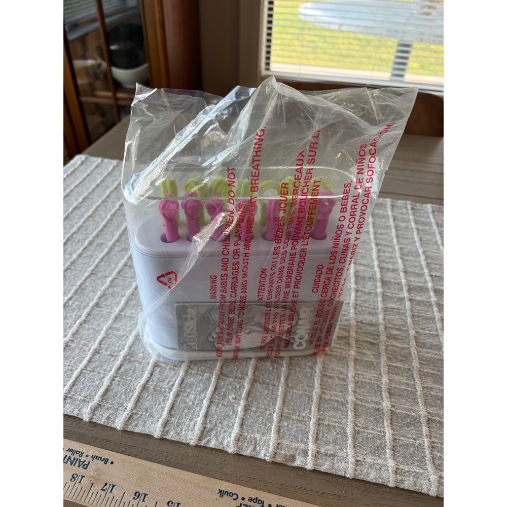 Conair Hot Sticks 14 Flexible Hair Rollers PINK & GREEN V17602 Curlers New - Picture 2 of 4